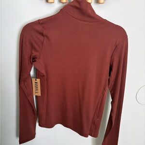 NOBULL Women's Warm Brown Long Sleeve Top